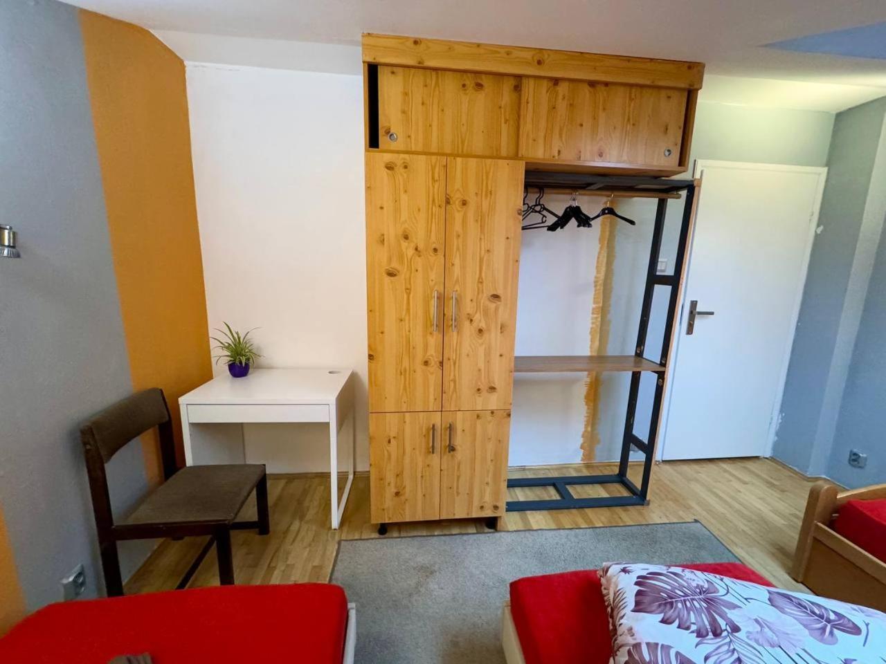 Vector Home Varsovia Exterior foto